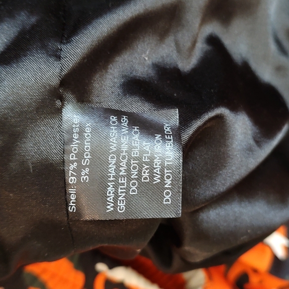 "I Am GIA" Camo Windbreaker Outfit - Picture 12 of 12